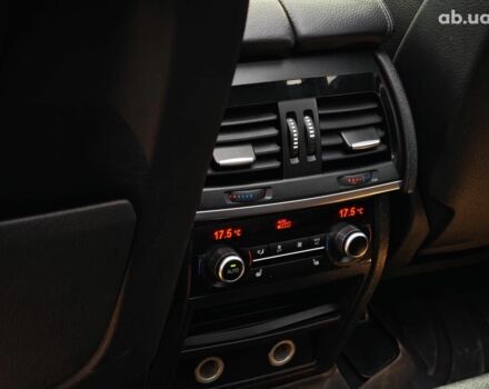 Чорний БМВ Х5, об'ємом двигуна 3 л та пробігом 298 тис. км за 19990 $, фото 28 на Automoto.ua