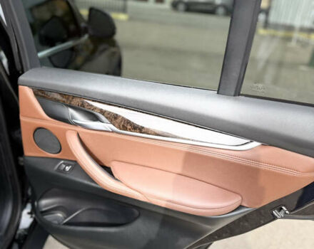 Черный БМВ Х5, объемом двигателя 2.98 л и пробегом 170 тыс. км за 22900 $, фото 18 на Automoto.ua