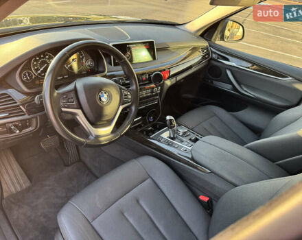 Черный БМВ Х5, объемом двигателя 2 л и пробегом 120 тыс. км за 27900 $, фото 14 на Automoto.ua