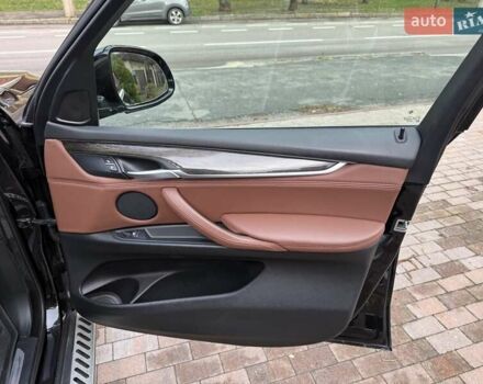 Чорний БМВ Х5, об'ємом двигуна 2.98 л та пробігом 147 тис. км за 18300 $, фото 36 на Automoto.ua