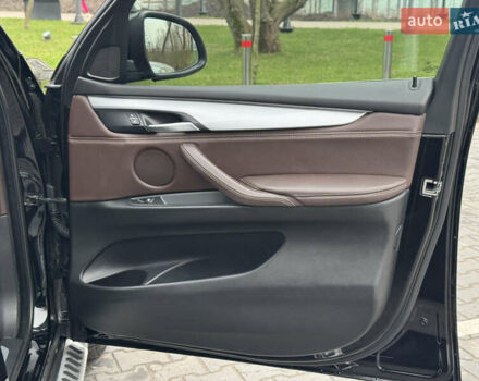 Черный БМВ Х5, объемом двигателя 2 л и пробегом 117 тыс. км за 25499 $, фото 31 на Automoto.ua