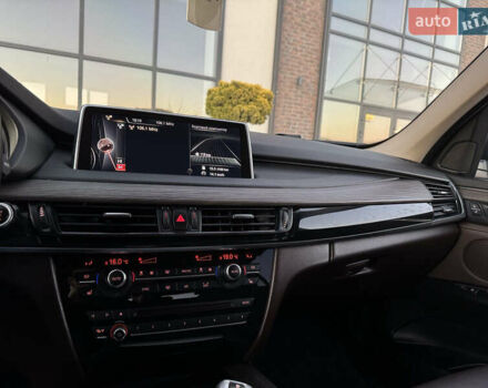 Чорний БМВ Х5, об'ємом двигуна 2 л та пробігом 164 тис. км за 27500 $, фото 36 на Automoto.ua