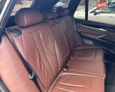 Черный БМВ Х5, объемом двигателя 3 л и пробегом 263 тыс. км за 46500 $, фото 52 на Automoto.ua