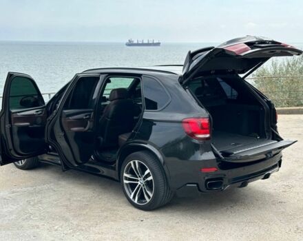 Черный БМВ Х5, объемом двигателя 3 л и пробегом 200 тыс. км за 36000 $, фото 4 на Automoto.ua