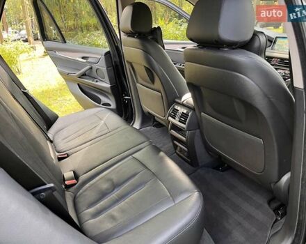 Чорний БМВ Х5, об'ємом двигуна 2 л та пробігом 202 тис. км за 23800 $, фото 28 на Automoto.ua