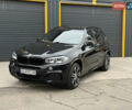 Чорний БМВ Х5, об'ємом двигуна 2 л та пробігом 214 тис. км за 29500 $, фото 1 на Automoto.ua