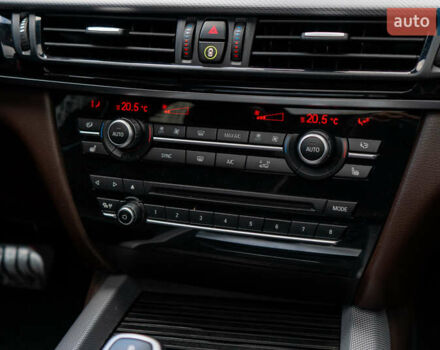 Черный БМВ Х5, объемом двигателя 2 л и пробегом 140 тыс. км за 35000 $, фото 16 на Automoto.ua