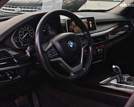 Чорний БМВ Х5, об'ємом двигуна 3 л та пробігом 298 тис. км за 19990 $, фото 14 на Automoto.ua