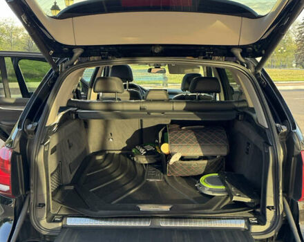 Черный БМВ Х5, объемом двигателя 2 л и пробегом 120 тыс. км за 27900 $, фото 11 на Automoto.ua