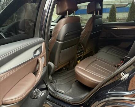 Черный БМВ Х5, объемом двигателя 3 л и пробегом 225 тыс. км за 36500 $, фото 7 на Automoto.ua