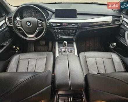 Черный БМВ Х5, объемом двигателя 2 л и пробегом 203 тыс. км за 26000 $, фото 1 на Automoto.ua