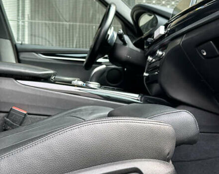 Черный БМВ Х5, объемом двигателя 2.99 л и пробегом 238 тыс. км за 35500 $, фото 19 на Automoto.ua