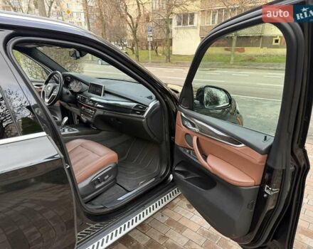 Чорний БМВ Х5, об'ємом двигуна 2.98 л та пробігом 147 тис. км за 18300 $, фото 35 на Automoto.ua