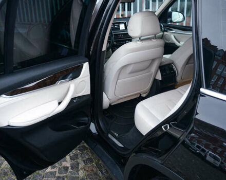 Черный БМВ Х5, объемом двигателя 2 л и пробегом 167 тыс. км за 23000 $, фото 17 на Automoto.ua