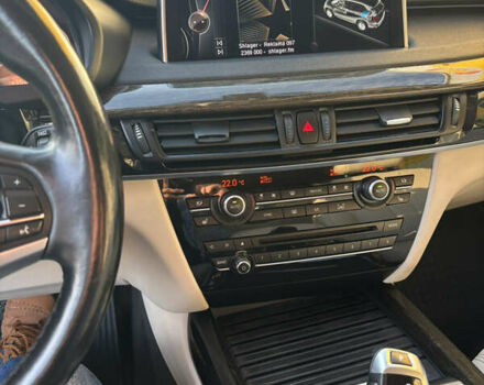 Черный БМВ Х5, объемом двигателя 2 л и пробегом 258 тыс. км за 25500 $, фото 16 на Automoto.ua