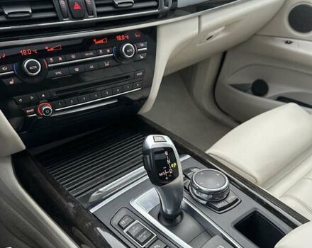 Чорний БМВ Х5, об'ємом двигуна 2.99 л та пробігом 280 тис. км за 23000 $, фото 6 на Automoto.ua