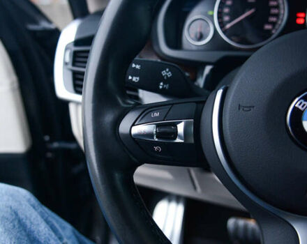 Черный БМВ Х5, объемом двигателя 2 л и пробегом 167 тыс. км за 23000 $, фото 14 на Automoto.ua