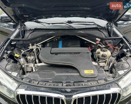 Черный БМВ Х5, объемом двигателя 2 л и пробегом 143 тыс. км за 29500 $, фото 39 на Automoto.ua