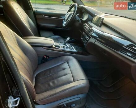 Черный БМВ Х5, объемом двигателя 2.98 л и пробегом 149 тыс. км за 27500 $, фото 12 на Automoto.ua