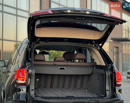 Черный БМВ Х5, объемом двигателя 2 л и пробегом 163 тыс. км за 25900 $, фото 34 на Automoto.ua