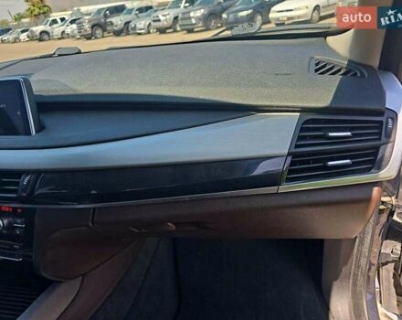 Черный БМВ Х5, объемом двигателя 2 л и пробегом 139 тыс. км за 21500 $, фото 11 на Automoto.ua