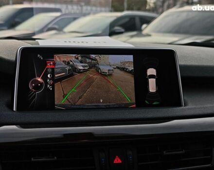 Чорний БМВ Х5, об'ємом двигуна 3 л та пробігом 298 тис. км за 19990 $, фото 15 на Automoto.ua