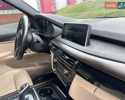 Черный БМВ Х5, объемом двигателя 3 л и пробегом 240 тыс. км за 33700 $, фото 9 на Automoto.ua