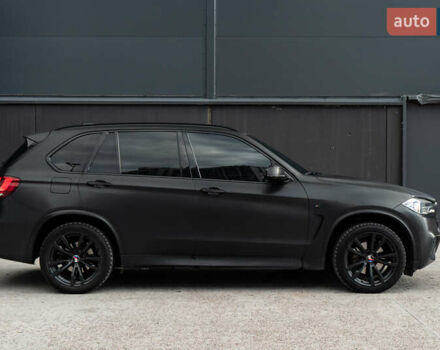 Черный БМВ Х5, объемом двигателя 2 л и пробегом 140 тыс. км за 35000 $, фото 4 на Automoto.ua