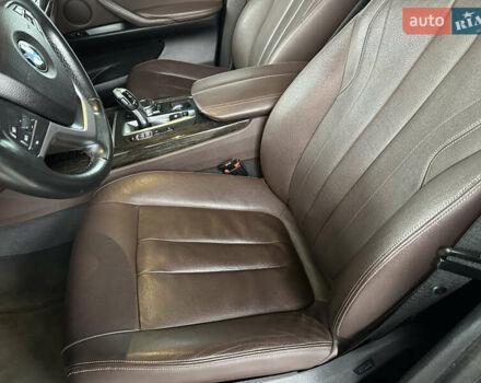 Черный БМВ Х5, объемом двигателя 2.98 л и пробегом 200 тыс. км за 25000 $, фото 7 на Automoto.ua