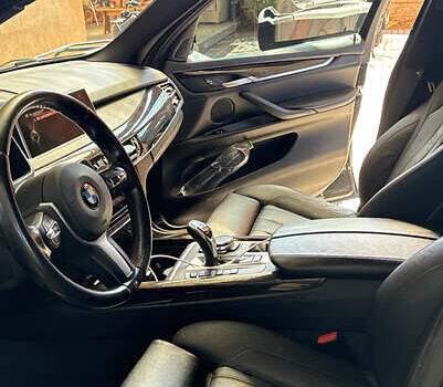 БМВ Х5 2016 в Днепре (Днепропетровске) на Automoto.ua Черный БМВ Х5, объемом двигателя 2.98 л и пробегом 210 тыс. км за 29900 $, фото 15 на Automoto.ua