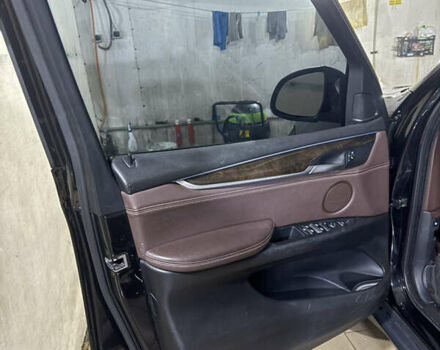 Черный БМВ Х5, объемом двигателя 2 л и пробегом 212 тыс. км за 19900 $, фото 70 на Automoto.ua