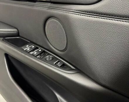 Черный БМВ Х5, объемом двигателя 2.98 л и пробегом 215 тыс. км за 22000 $, фото 6 на Automoto.ua