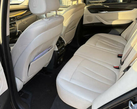 Черный БМВ Х5, объемом двигателя 2 л и пробегом 258 тыс. км за 25500 $, фото 5 на Automoto.ua