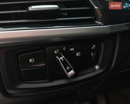 Черный БМВ Х5, объемом двигателя 3 л и пробегом 298 тыс. км за 19990 $, фото 13 на Automoto.ua
