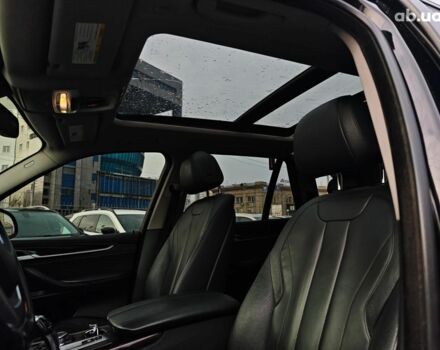 Чорний БМВ Х5, об'ємом двигуна 3 л та пробігом 298 тис. км за 19990 $, фото 26 на Automoto.ua