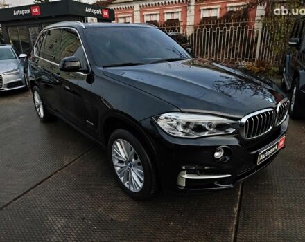 Чорний БМВ Х5, об'ємом двигуна 3 л та пробігом 298 тис. км за 19990 $, фото 2 на Automoto.ua