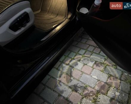 Чорний БМВ Х5, об'ємом двигуна 2.99 л та пробігом 250 тис. км за 29800 $, фото 8 на Automoto.ua