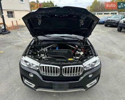 Чорний БМВ Х5, об'ємом двигуна 2 л та пробігом 238 тис. км за 8600 $, фото 4 на Automoto.ua