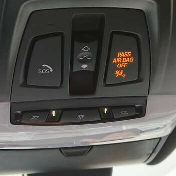 Чорний БМВ Х5, об'ємом двигуна 2 л та пробігом 200 тис. км за 26500 $, фото 43 на Automoto.ua