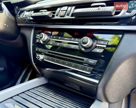 Черный БМВ Х5, объемом двигателя 3 л и пробегом 185 тыс. км за 39900 $, фото 44 на Automoto.ua