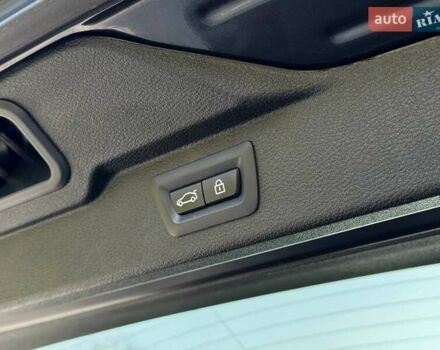 Чорний БМВ Х5, об'ємом двигуна 0 л та пробігом 170 тис. км за 19999 $, фото 12 на Automoto.ua