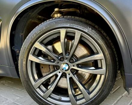 Черный БМВ Х5, объемом двигателя 3 л и пробегом 185 тыс. км за 39900 $, фото 6 на Automoto.ua