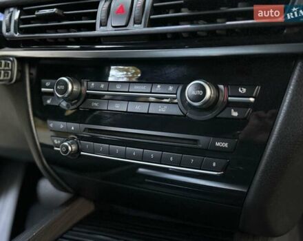 Черный БМВ Х5, объемом двигателя 2 л и пробегом 130 тыс. км за 26500 $, фото 56 на Automoto.ua