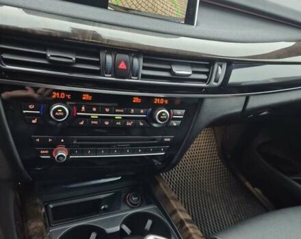 Черный БМВ Х5, объемом двигателя 2.99 л и пробегом 220 тыс. км за 32999 $, фото 6 на Automoto.ua