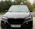 Чорний БМВ Х5, об'ємом двигуна 3 л та пробігом 300 тис. км за 23471 $, фото 1 на Automoto.ua