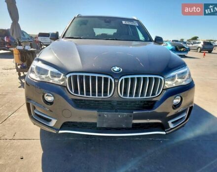 Чорний БМВ Х5, об'ємом двигуна 2.98 л та пробігом 67 тис. км за 8000 $, фото 4 на Automoto.ua