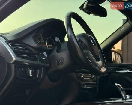 Чорний БМВ Х5, об'ємом двигуна 0 л та пробігом 170 тис. км за 19999 $, фото 25 на Automoto.ua