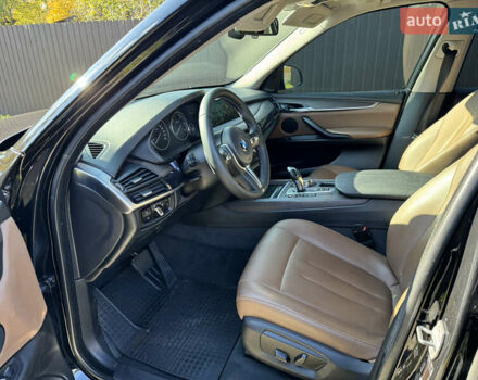 Черный БМВ Х5, объемом двигателя 2 л и пробегом 223 тыс. км за 26300 $, фото 26 на Automoto.ua