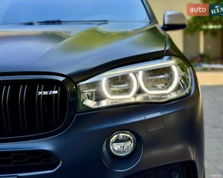 Черный БМВ Х5, объемом двигателя 3 л и пробегом 185 тыс. км за 39900 $, фото 13 на Automoto.ua