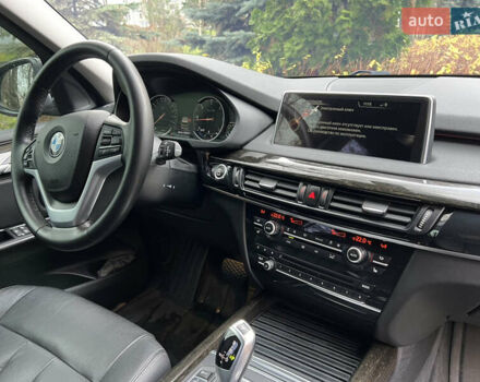 Черный БМВ Х5, объемом двигателя 2 л и пробегом 133 тыс. км за 26800 $, фото 23 на Automoto.ua